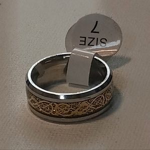 Silver Plated Band Style Ring with Gold Trim Sizes 7